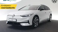Zwart Nieuw 2025 VW ID.7 Pro Stationwagen | € 53.700 (Goede deal)