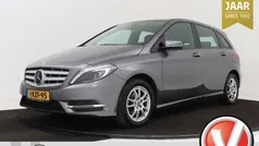 Grijs Gebruikt 2013 Mercedes B180 Ambition MPV | € 10.699 (Eerlijke prijs)