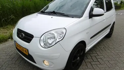 Occasion 2011 Kia Picanto Hatchback | € 2.645 (Eerlijke prijs)
