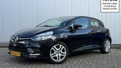 Occasion Renault Clio IV Zen 90 PK (66 kW) 2017 Zwart Hatchback