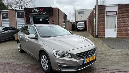 Occasion Volvo V60 Momentum 114 PK (83 kW) 2013 Stationwagen