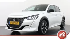 Wit Gebruikt 2022 Peugeot 208 GT Hatchback | € 18.925 (Eerlijke prijs)