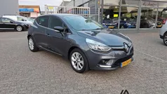 Grijs Gebruikt 2017 Renault Clio IV LIMITED Hatchback | € 9.450 (Eerlijke prijs)