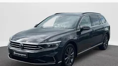 Grijs Gebruikt 2021 VW Passat Business Stationwagen | € 26.700 (Eerlijke prijs)