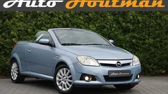 Blauw, metallic lak Gebruikt 2005 Opel Tigra Cosmo Cabriolet | € 2.950 (Eerlijke prijs)