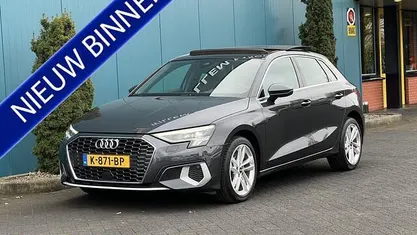 Occasion Audi A3 Sportback Business 111 PK (81 kW) 2020 Grijs Hatchback