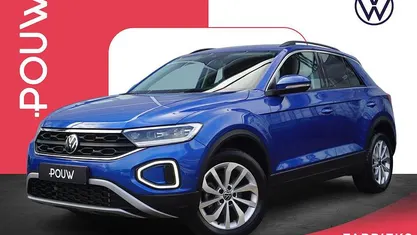 Blauw Gebruikt 2024 VW T-Roc Edition SUV | € 31.450 (Goede deal)