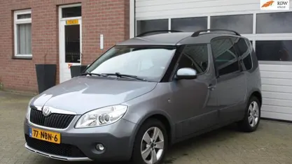 Occasion Skoda Roomster Ambition 105 PK (77 kW) 2010 Blauw MPV