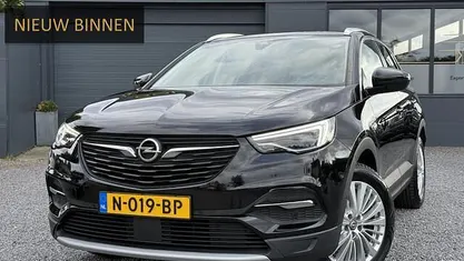 Occasion 2019 Opel Grandland X Innovation SUV | € 14.749 (Eerlijke prijs)