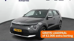 Grijs Gebruikt 2024 Kia e-Niro Light SUV | € 34.950 (Eerlijke prijs)