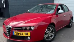 Rood Gebruikt 2007 Alfa Romeo 159 Progression Sedan | € 850 (Eerlijke prijs)