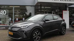 Grijs Gebruikt 2021 Toyota C-HR SUV | € 22.790 (Eerlijke prijs)