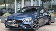 Blauw Gebruikt 2020 Mercedes A180 AMG line Hatchback | € 26.900 (Eerlijke prijs)