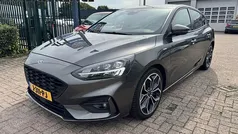 Grijs Gebruikt 2019 Ford Focus Business Edition Hatchback | € 16.749 (Eerlijke prijs)