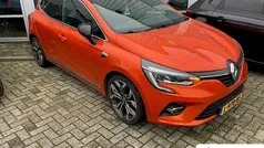 Oranje Gebruikt 2020 Renault Clio V Zen Hatchback | € 12.895 (Eerlijke prijs)