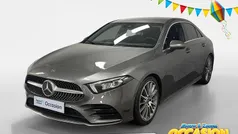 Grijs Gebruikt 2019 Mercedes A200 Premium Sedan | € 26.935 (Eerlijke prijs)