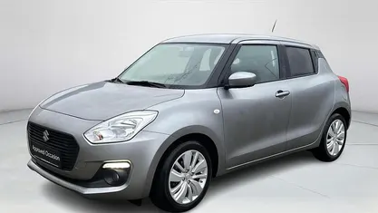 Grijs Occasion 2022 Suzuki Swift Hatchback | € 15.949 (Eerlijke prijs)