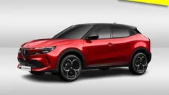 Rood Nieuw 2025 Alfa Romeo Junior Edizione Speciale SUV | € 37.225 (Eerlijke prijs)