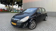 Zwart Gebruikt 2013 Opel Corsa Cosmo Hatchback | € 3.999 (Goede deal)