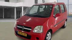 Rood Gebruikt 2005 Opel Agila Hatchback | € 1.695 (Eerlijke prijs)