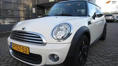 Occasion 2014 Mini ONE Chili Hatchback | € 5.950 (Super prijs)