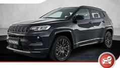 Zwart Gebruikt 2022 Jeep Compass SUV | € 28.825 (Eerlijke prijs)
