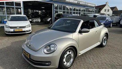 Occasion VW Beetle Cabriolet Design 105 PK (77 kW) 2013 Grijs Cabriolet