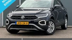 Zwart Gebruikt 2025 VW T-Roc Business SUV | € 26.995 (Goede deal)