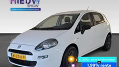 Wit Gebruikt 2012 Fiat Punto Easy Hatchback | € 5.965 (Eerlijke prijs)