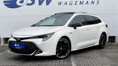 Wit Gebruikt 2021 Toyota Corolla Sport Stationwagen | € 28.950 (Eerlijke prijs)