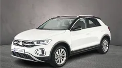 Gebruikt 2024 VW T-Roc Style SUV | € 34.400 (Eerlijke prijs)
