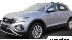 Zilver, metallic lak Nieuw 2025 VW T-Roc Edition SUV | € 38.380 (Eerlijke prijs)