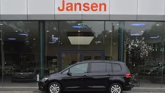 Gebruikt 2018 VW Touran Highline MPV | € 21.950 (Goede deal)