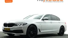 Wit, metallic lak Gebruikt 2019 BMW 520 M Sport Sedan | € 29.900 (Eerlijke prijs)