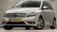 Grijs, metallic lak Gebruikt 2014 Mercedes B180 Prestige MPV | € 12.745 (Eerlijke prijs)
