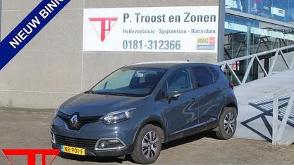 Occasion Renault Captur LIMITED 120 PK (88 kW) 2017 SUV