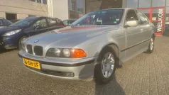 Grijs, metallic lak Gebruikt 1999 BMW 523 Executive Sedan | € 4.949 (Eerlijke prijs)