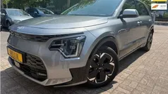 Grijs, metallic lak Gebruikt 2022 Kia e-Niro SUV | € 26.750 (Super prijs)
