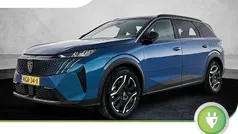 Blauw Gebruikt 2025 Peugeot e-5008 Allure SUV | € 43.900 (Eerlijke prijs)