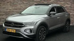 Gebruikt 2022 VW T-Roc Business+ SUV | € 32.950 (Eerlijke prijs)