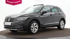 Gebruikt 2022 VW Tiguan Elegance SUV | € 32.240 (Eerlijke prijs)