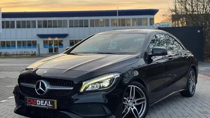 Zwart (metallic) Occasion 2017 Mercedes CLA180 AMG Sedan | € 12.850 (Eerlijke prijs)