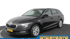 Gebruikt 2023 Skoda Octavia Business Line Stationwagen | € 24.795 (Eerlijke prijs)