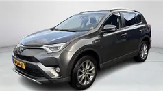 Grijs Gebruikt 2018 Toyota RAV4 Hybrid Style SUV | € 27.450 (Eerlijke prijs)