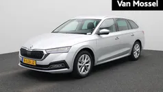 Grijs Gebruikt 2022 Skoda Octavia Business Line Stationwagen | € 21.900 (Eerlijke prijs)