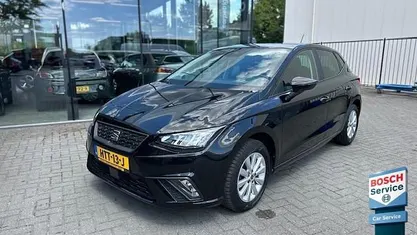 Zwart Gebruikt 2023 Seat Ibiza Business Hatchback | € 20.750 (Eerlijke prijs)
