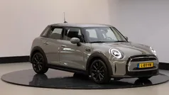 Grijs Gebruikt 2021 Mini Cooper Essential Hatchback | € 21.445 (Eerlijke prijs)