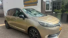 Bruin Gebruikt 2013 Renault Scénic III Bose Edition MPV | € 4.999 (Goede deal)
