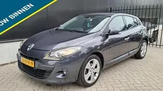 Grijs Gebruikt 2010 Renault Mégane III Dynamique Hatchback | € 3.999 (Eerlijke prijs)