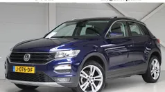 Gebruikt 2020 VW T-Roc Business SUV | € 25.245 (Eerlijke prijs)